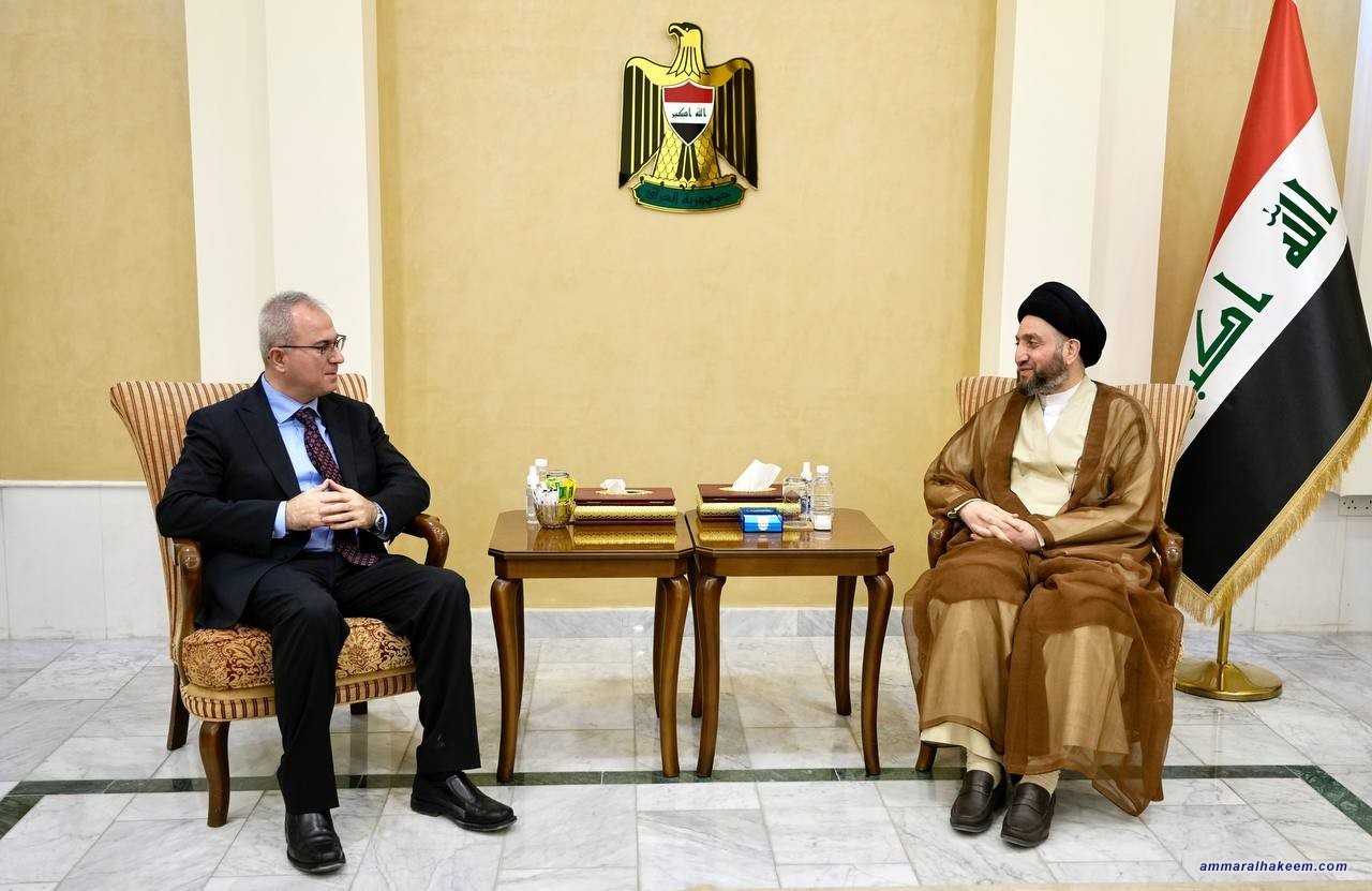 السيد الحكيم يبحث مع سرهنك حمة سعيد مدير مركز الشرق الاوسط في معهد السلام الاميركي تطورات المشهد السياسي واحداث المنطقة