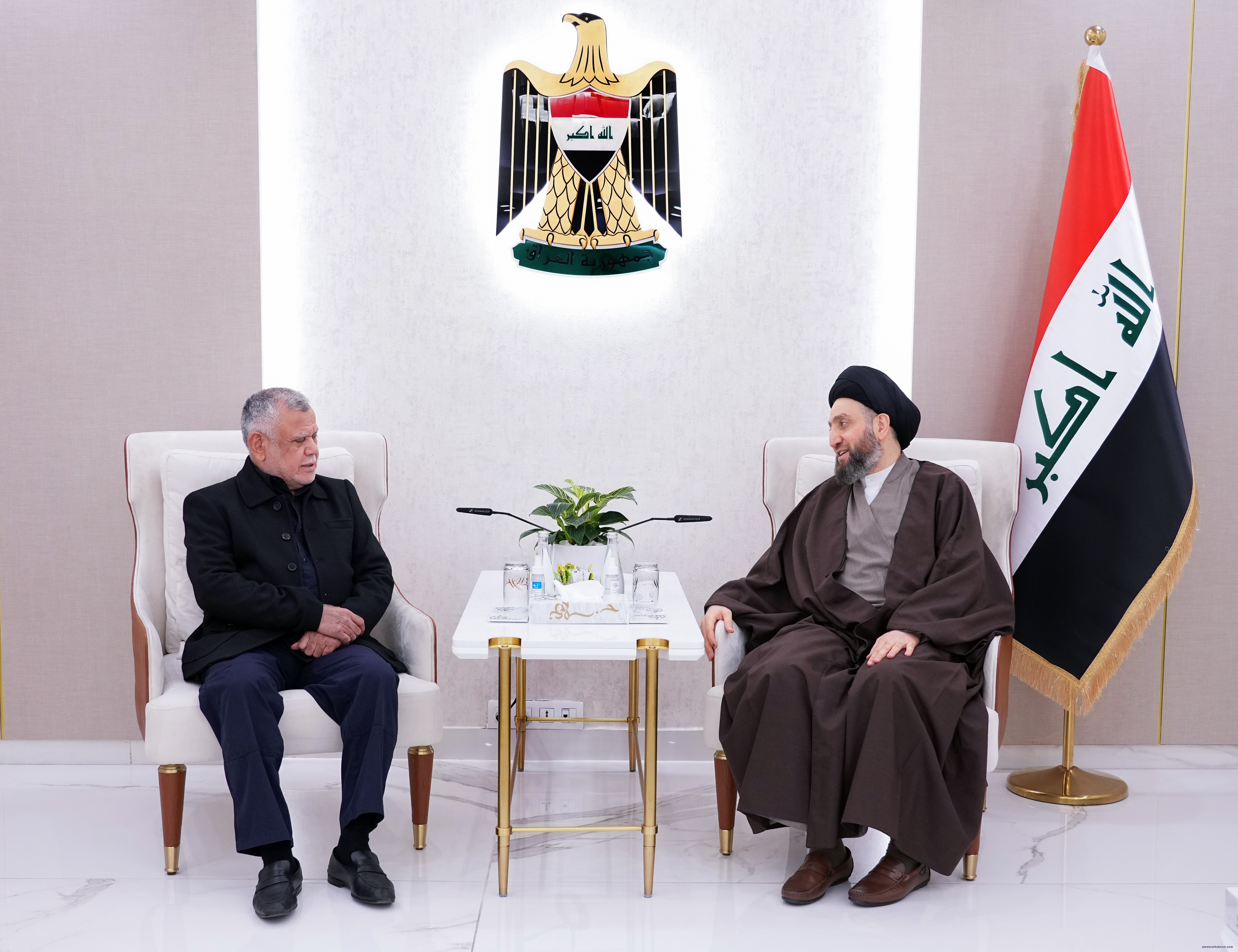 Sayyid Al-Hakeem receives Al- Amiri, stresses local government formation in line with governmental service orientation