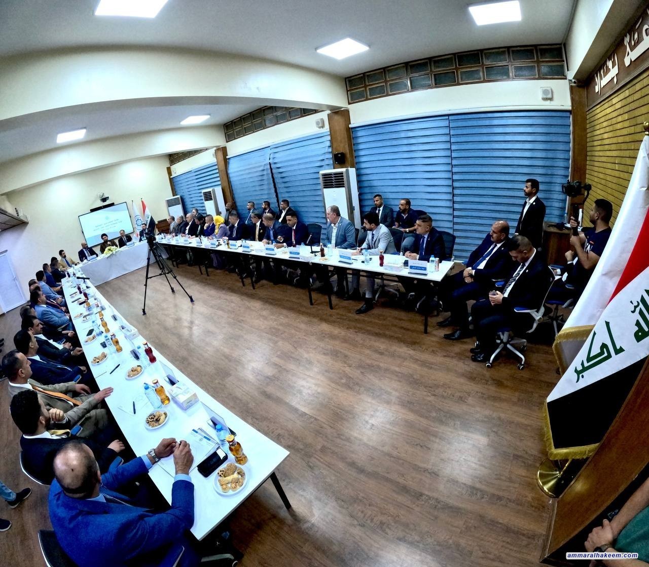 السيد الحكيم يؤكد على دور المهندس في التخطيط والتصميم والتنفيذ