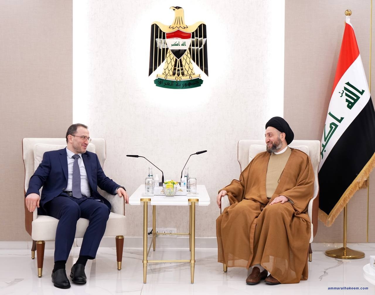 Sayyid Al-Hakeem meets Iraqi Islamic Party Secretary-General, calls to invest current stability