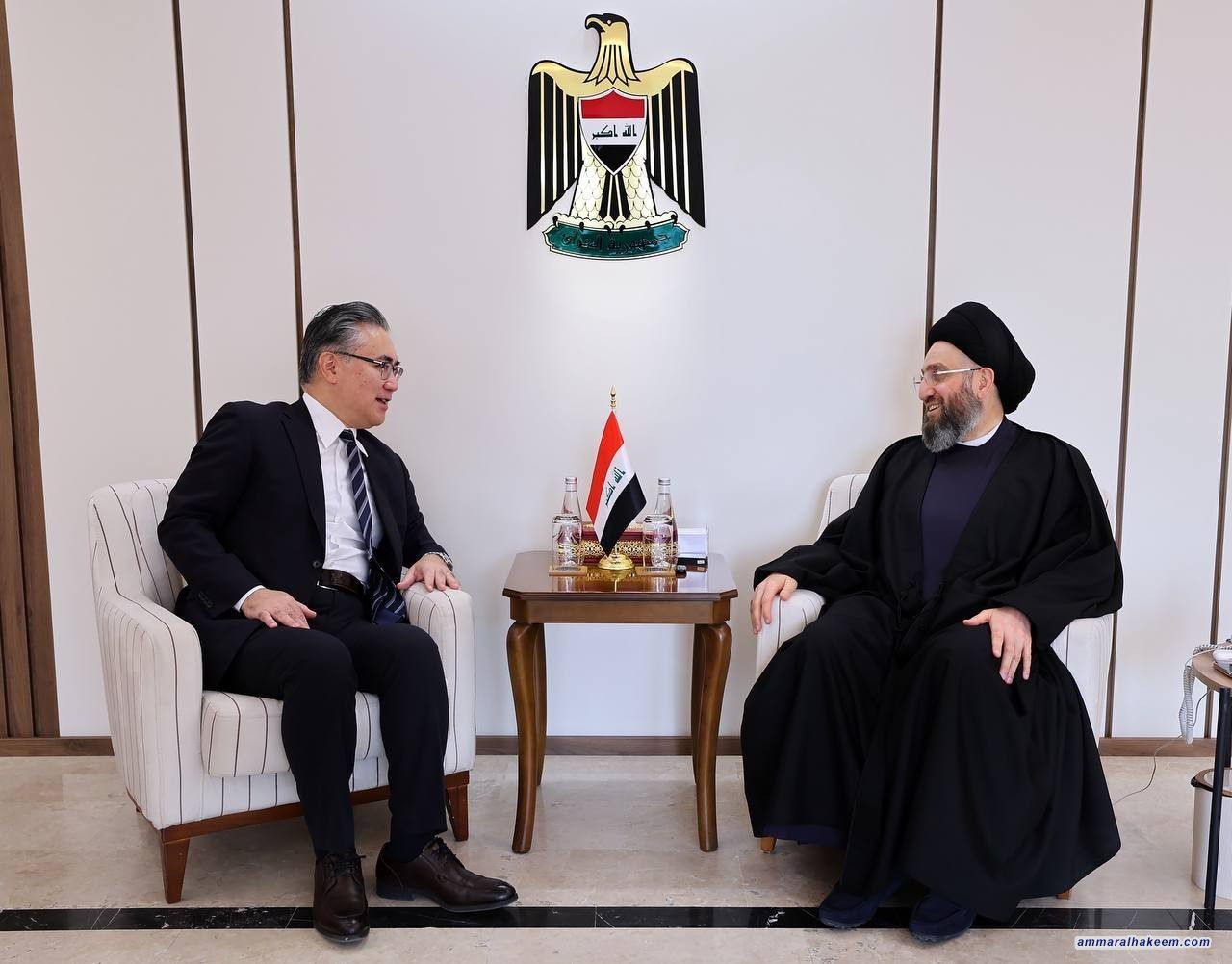 لەمیانەی چاوپێكەوتنی لەگەڵ بالیۆزی ژاپۆنی، بەڕێز حەكیم جەختی لەسەر هەمە جۆركردنی ئابووری عێراق و جێهێشتنی تاك داهات كردەوە