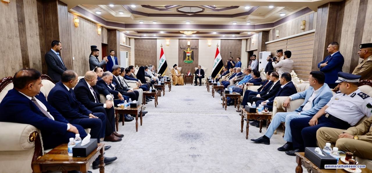 السيد الحكيم يشدد على منح الصلاحيات للحكومة المحلية امتثالا للدستور ومبدأ اللامركزية