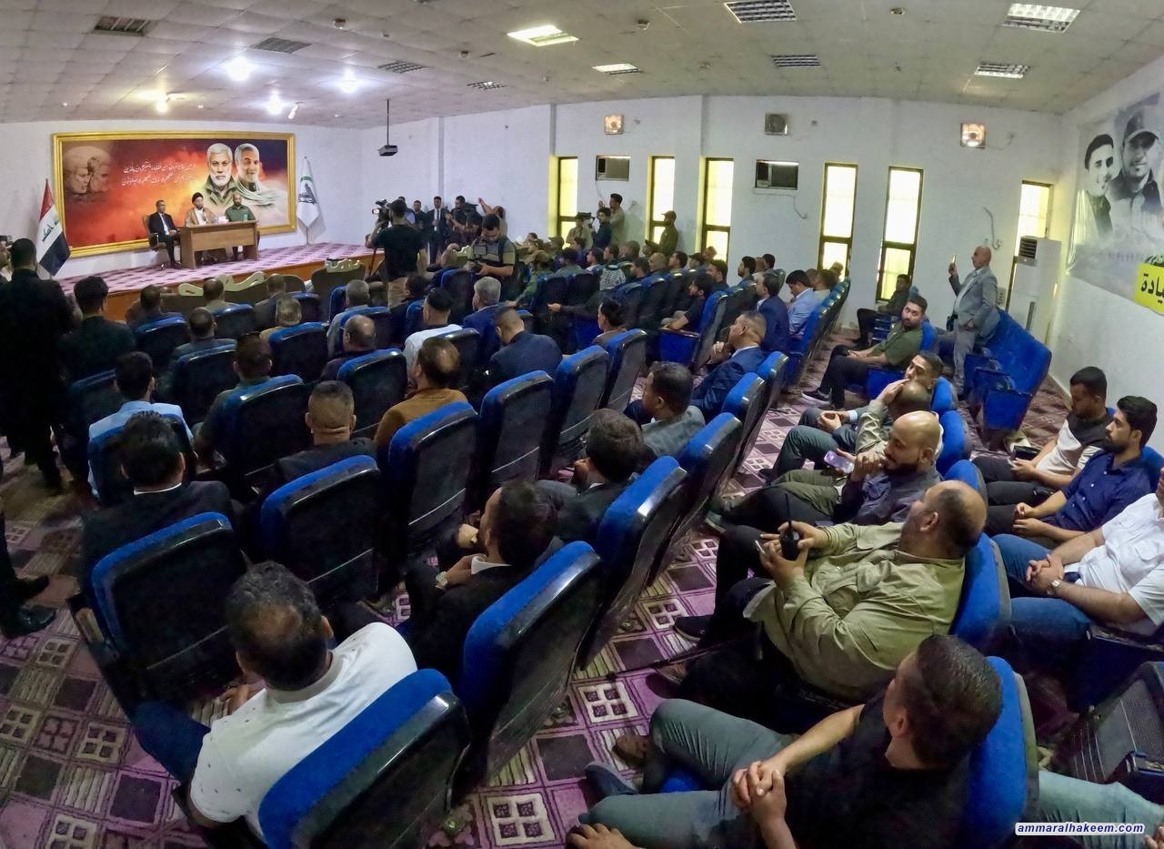 سەماحەتی حەكیم داوا دەكات خانەوادەی شەهیدانی حەشدی شەعبی لەبەرامبەر ئەو قوربانیانە زەویان پێ بدرێت