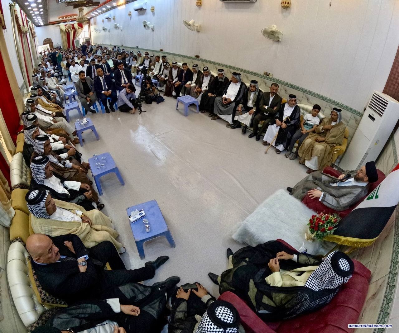 السيد الحكيم يشدد على حفظ التوازن المكوناتي في الواقع العراقي وحفظ الهوية الوطنية للشعب العراقي