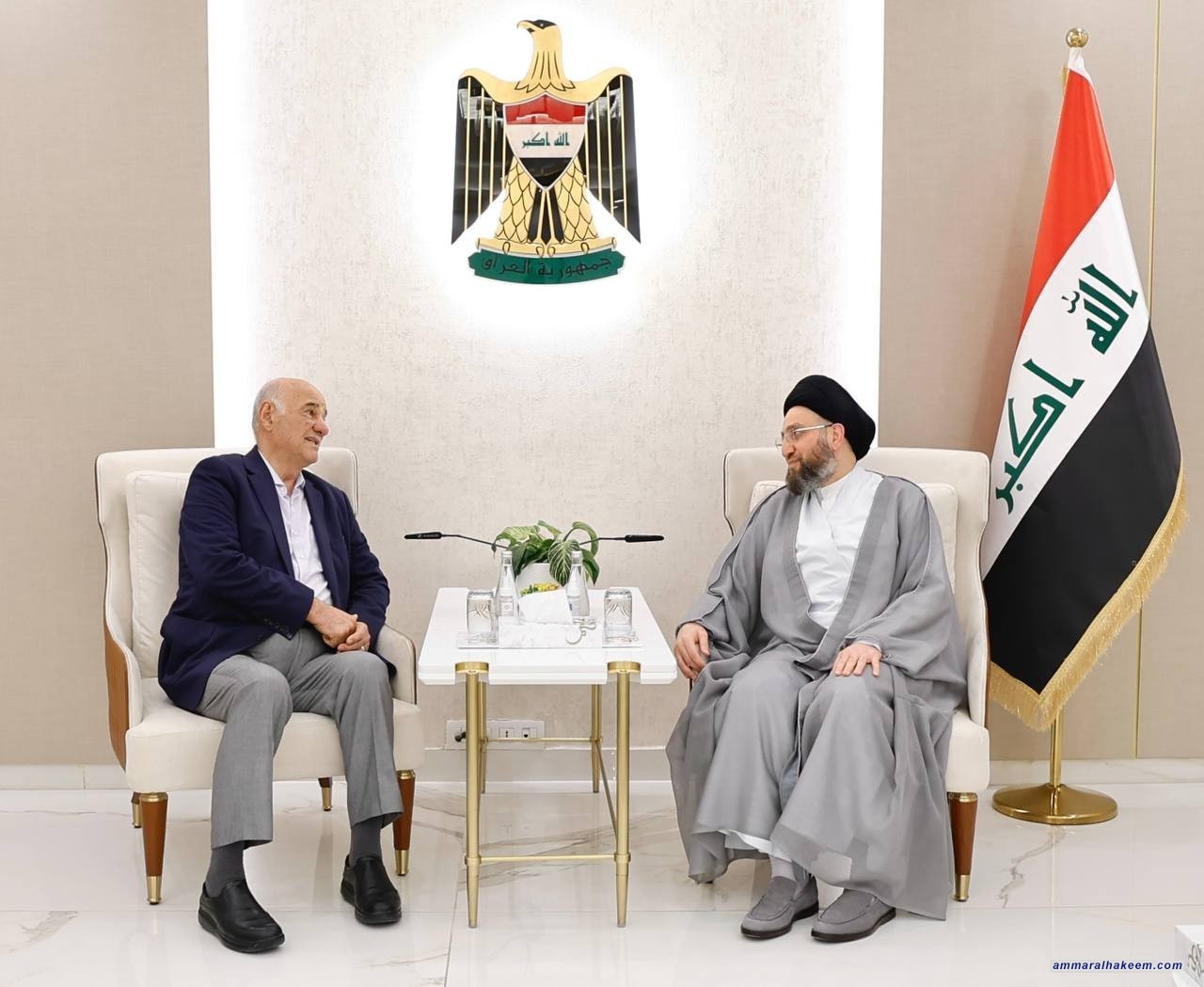 السيد الحكيم يستقبل وزير الموارد المائية ويدعو لتأمين حصص المحافظات المائية