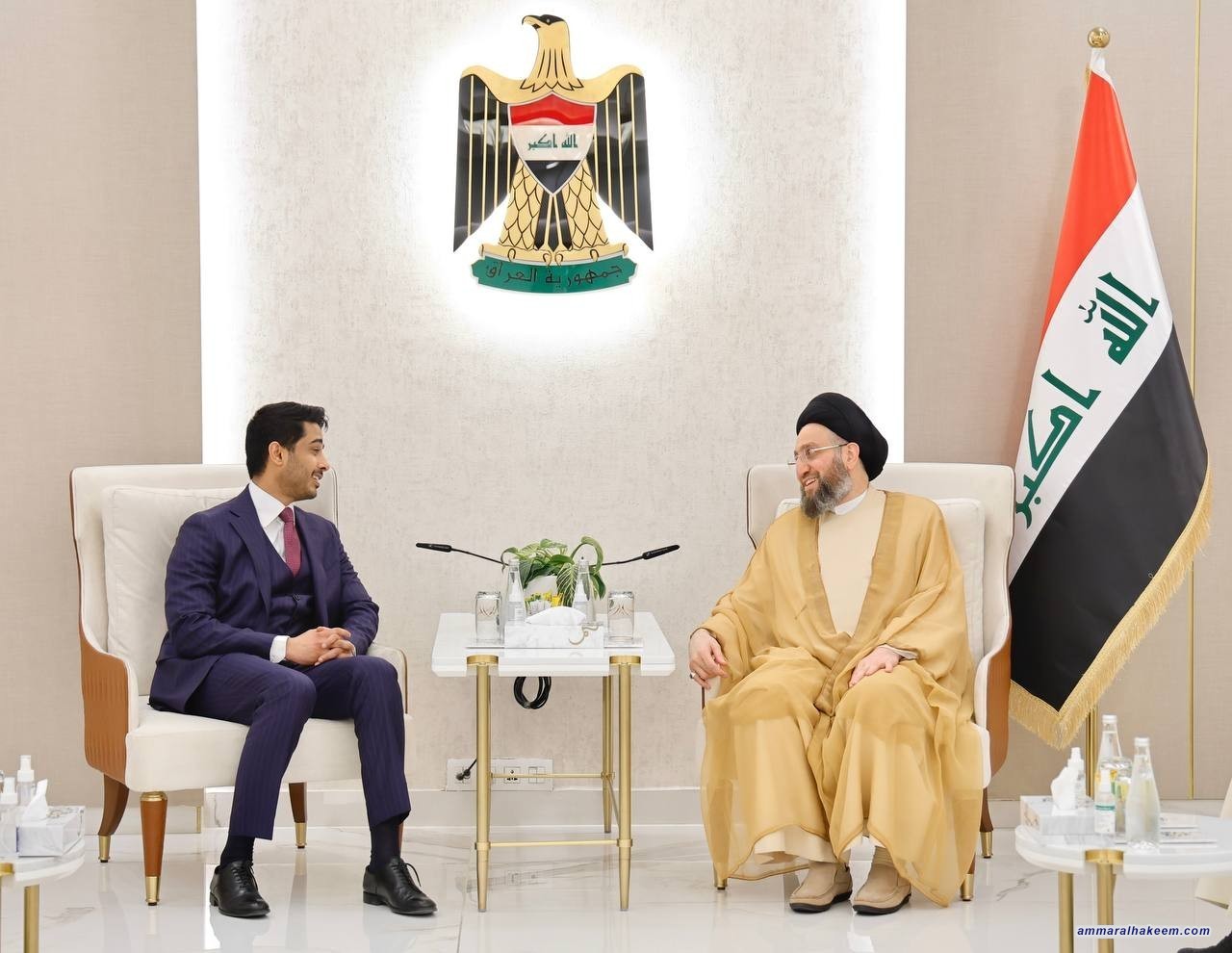 السيد الحكيم يدعو لاستثمار المشاريع الإستراتيجية في المنطقة لتكون عامل جذب ووحدة بين دولها