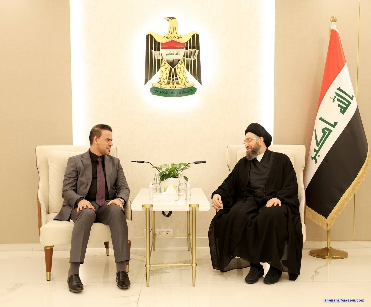 السيد الحكيم يدعو للحضور الميداني والتواصل مع المواطنين