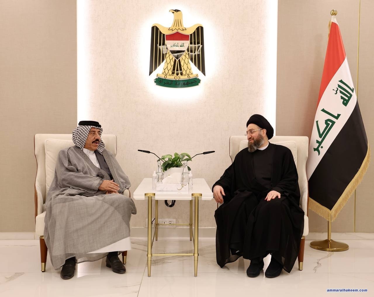 سەماحەتی حەكیم چاوی بە شێخی شمەری ئەلتۆگە دەكەوێت باسی پەیوەندی مێژووی لەگەڵ ئەو هۆزە دێرینە دەكات