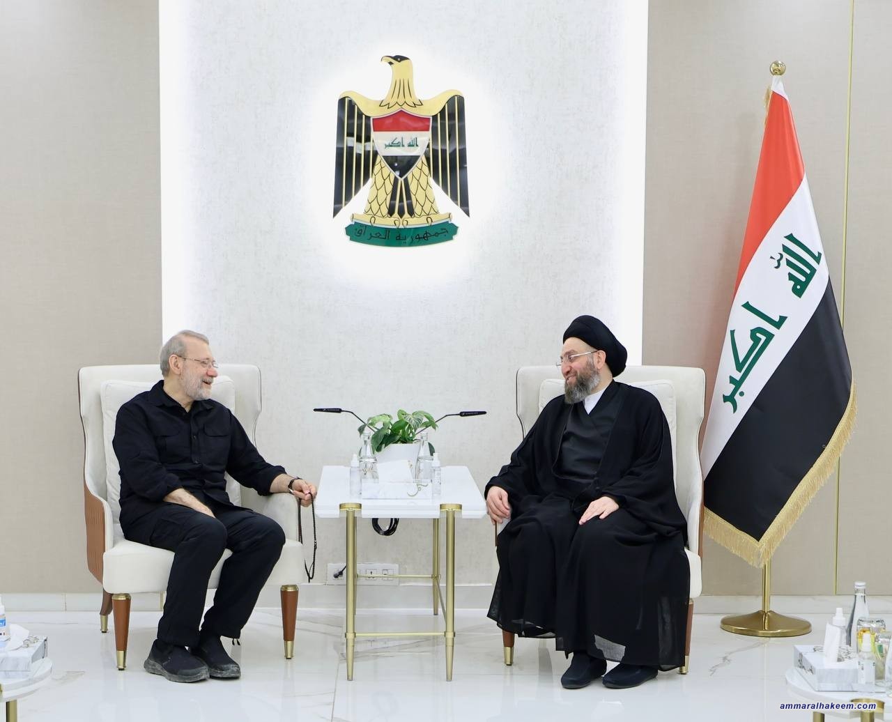 Sayyid Al-Hakeem receives Larijani, discusses region's latest political landscape developments