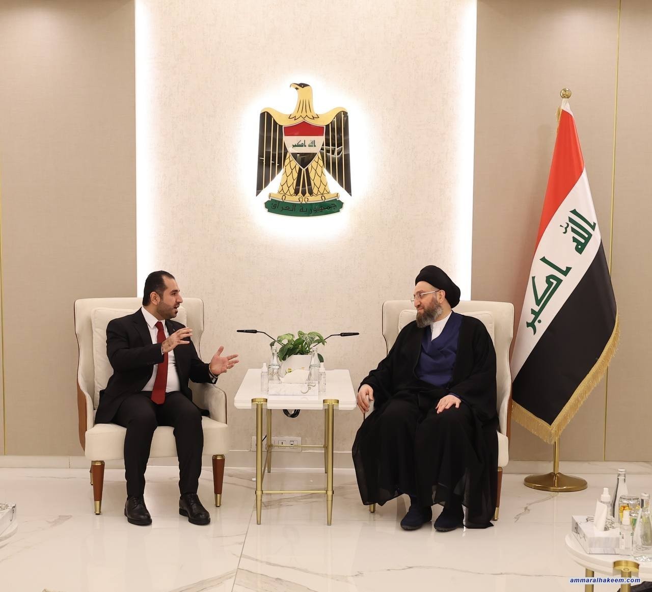 السيد الحكيم يدعو للتكامل بين المؤسسات الدينية ودوائر الأوقاف المسيحية والديانات الاخرى