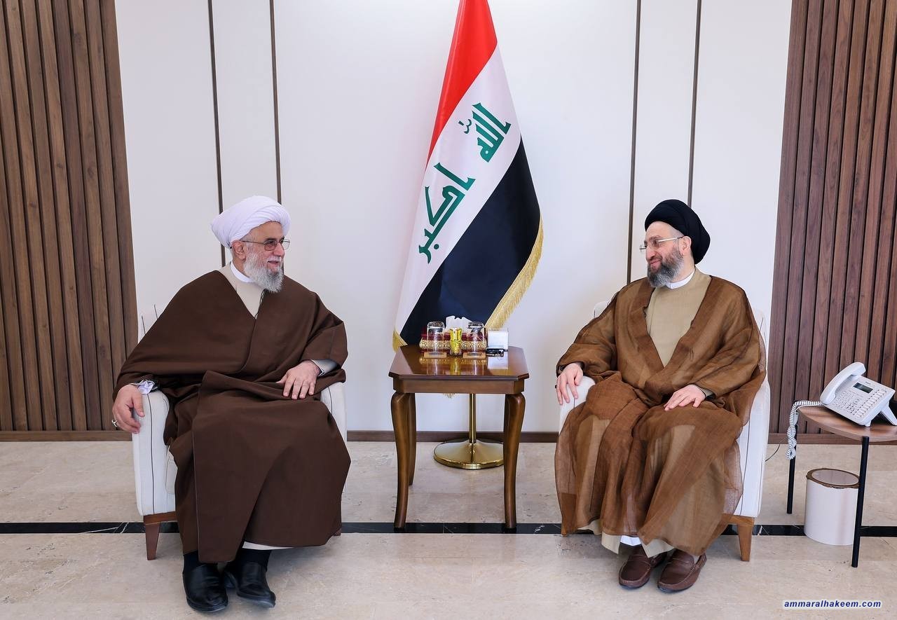 السيد الحكيم يلتقي آية الله الشيخ حسن رمضاني ويؤكد أهمية التعاون بين المؤسسات الدينية لمواجهة التحديات الراهنة