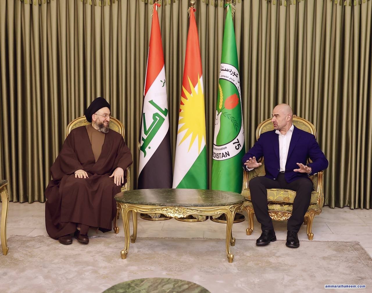 السيد الحكيم يزور السليمانية ويلتقي بافل طالباني: يؤكد على أهمية الحوار والاستقرار ويدعو لحماية حقوق العراقيين