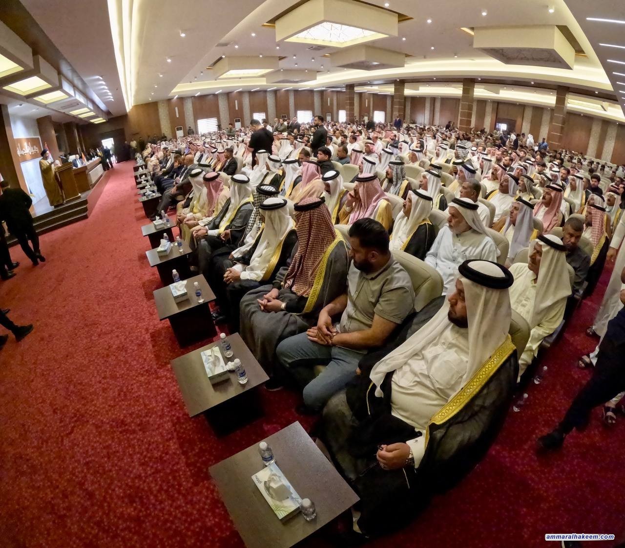 السيد الحكيم يؤكد أهمية الوحدة الوطنية والتواصل مع العشائر العراقية في لقاء مع شيوخ ووجهاء صلاح الدين