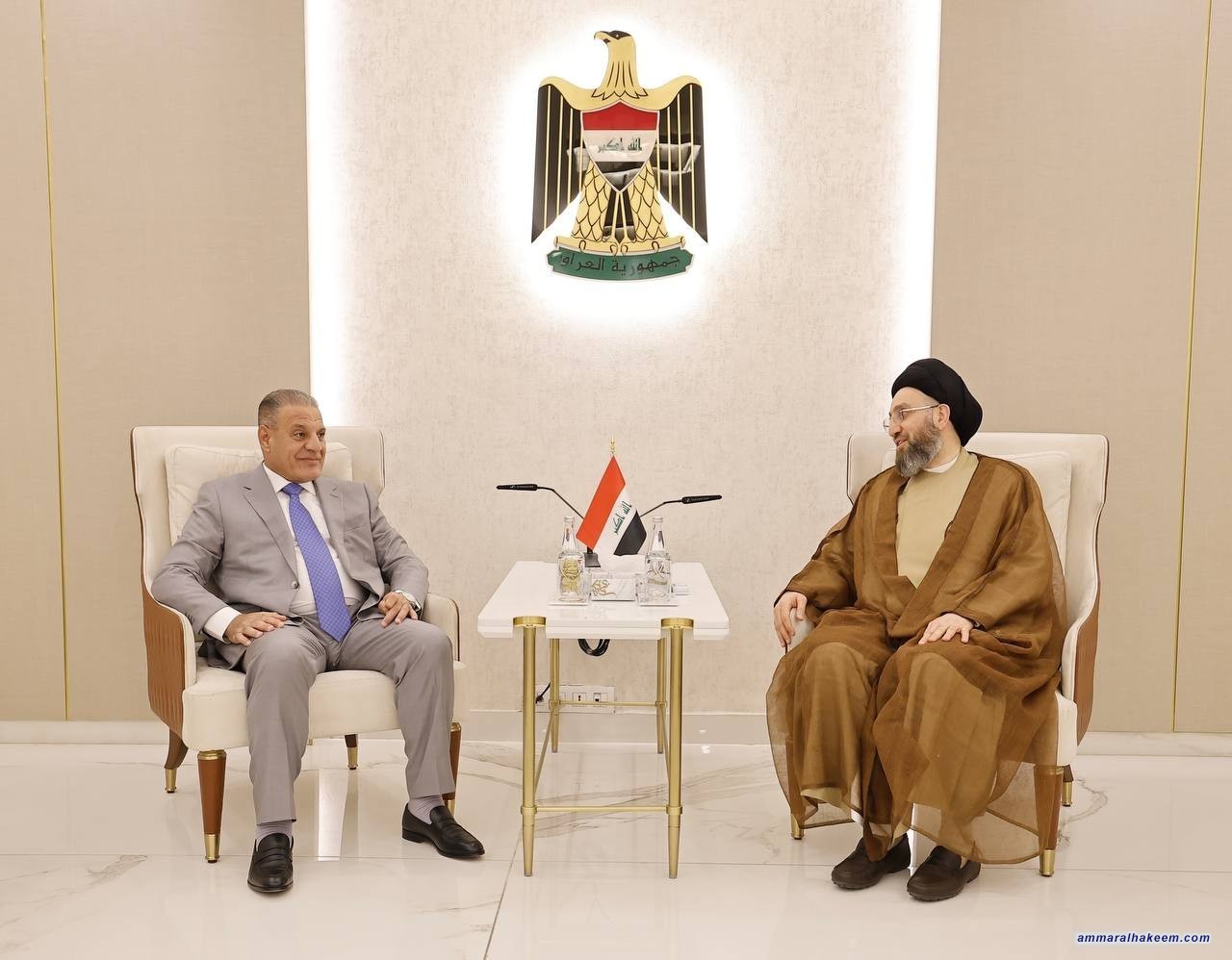 السيد الحكيم يلتقي النائب أحمد الجبوري ويؤكد على أهمية تعزيز الاستقرار وتسريع وتيرة الإعمار في المحافظات