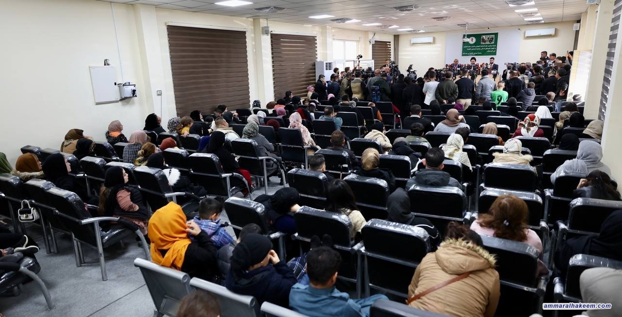 السيد الحكيم يزور جمعية قصار القامة في السليمانية ويؤكد دعم حقوق ذوي الإعاقة