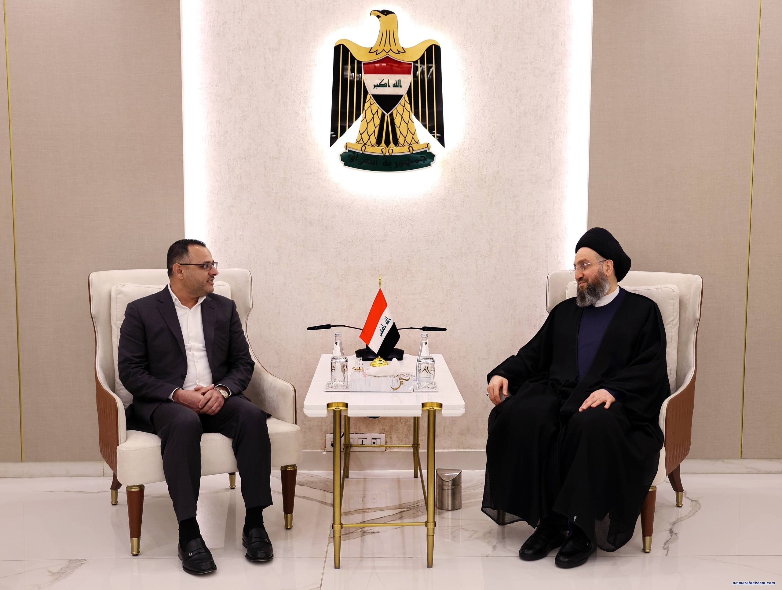 السيد الحكيم يؤكد مع نواب بدر وحدة الإطار التنسيقي وضرورة تشكيل حكومة فاعلة ودعم الحوار لإنهاء أزمات المنطقة