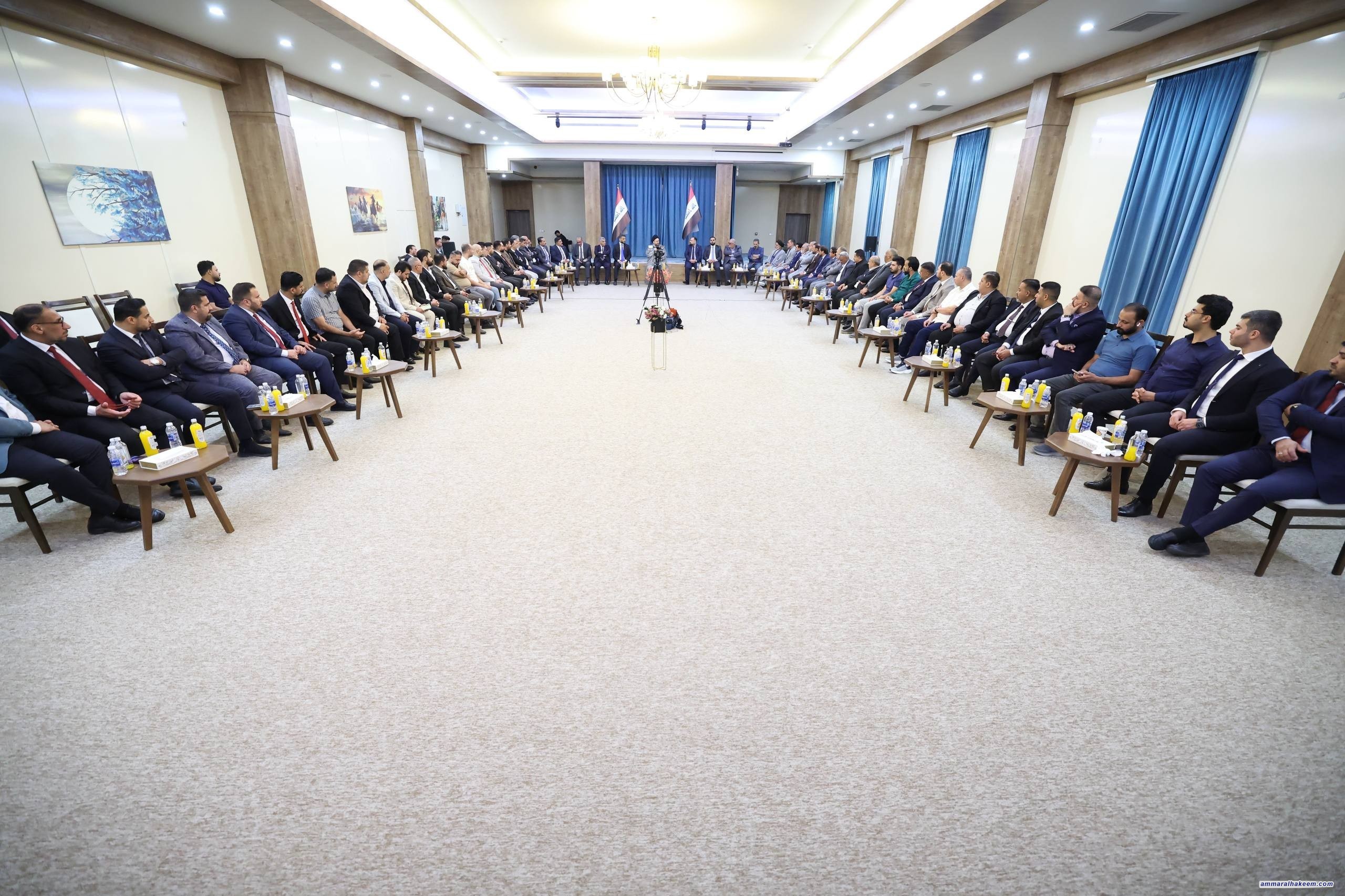 السيد الحكيم للإعلاميين في النجف: حماية هوية المدينة مسؤولية مشتركة