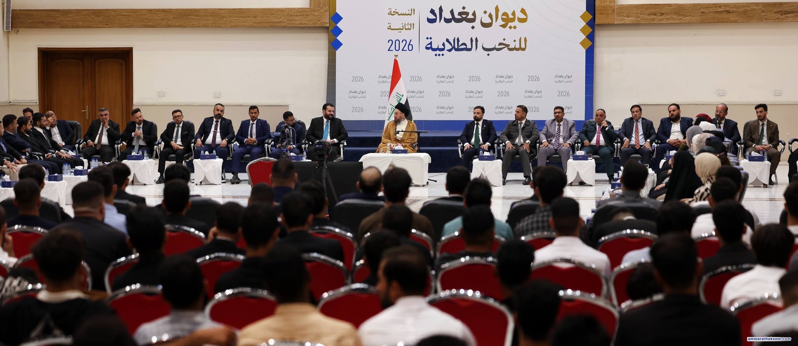 السيد الحكيم يدعو الشباب إلى مواجهة الخطاب الطائفي وصناعة أدوارهم المجتمعية