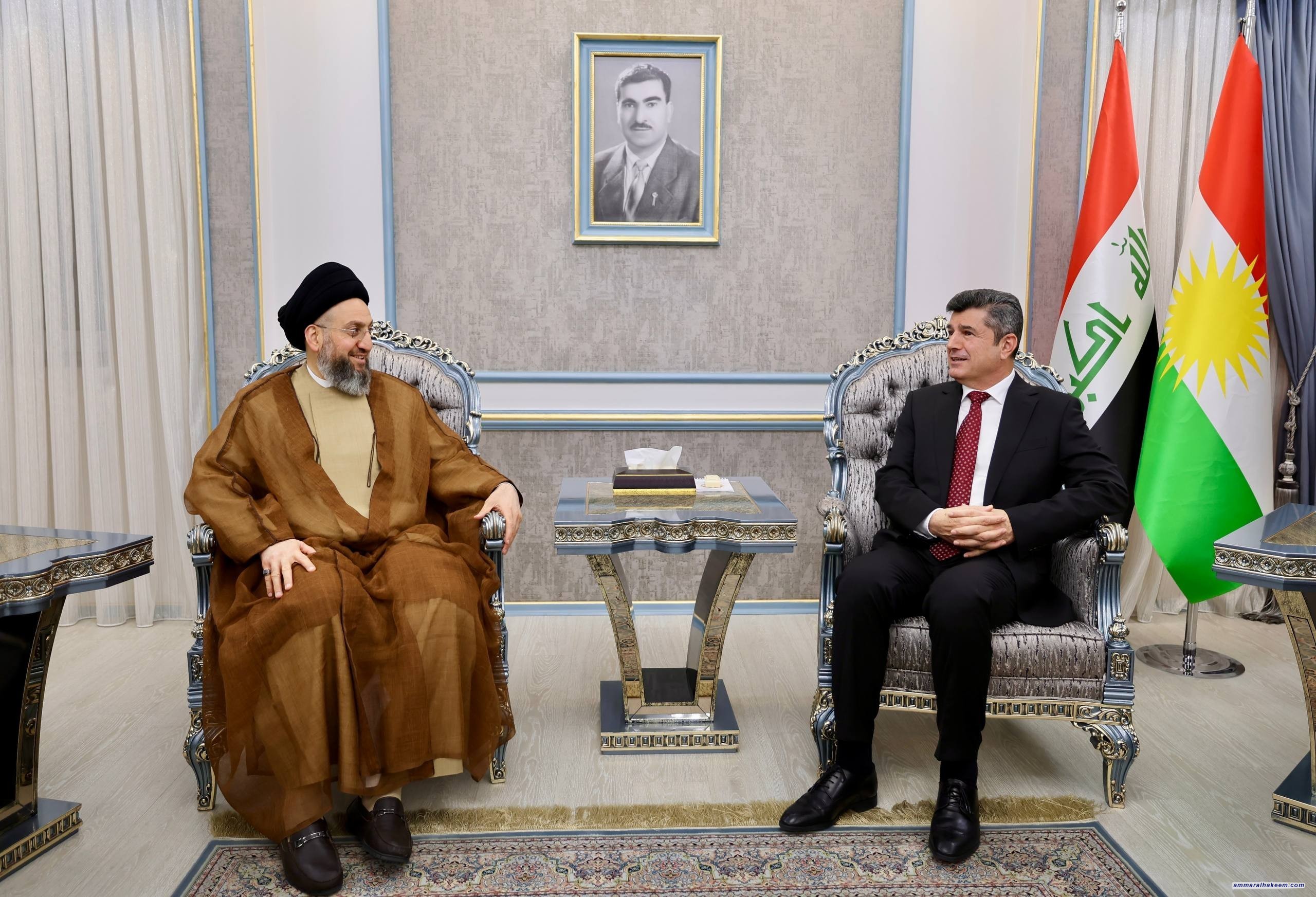 السيد الحكيم: تبادل الخبرات بين المحافظات يسهم في تطوير البنى التحتية وتحسين الخدمات