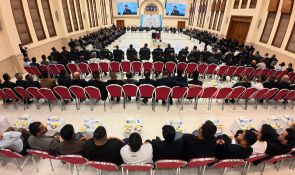 السيد الحكيم يطلق ثلاث مبادرات لتطوير التعليم ويؤكد: بناء الإنسان أولاً