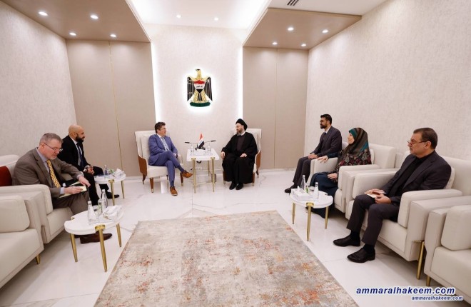 سەید حەكیم پێشوازی لە باڵیۆزی كەنەدا دەكات و پەیوەندی دوو قۆڵی و ڕكابەریی ئابووری و سەقامگیری سیاسی تاوتوێ دەكات