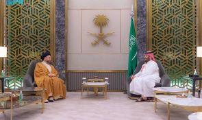 السيد الحكيم يلتقي الأمير محمد بن سلمان في المملكة العربية السعودية