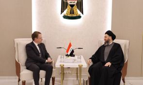 السيد الحكيم يبحث مع السفير الفرنسي تطوير العلاقات الثنائية ويجدد الدعوة لوقف الحرب في المنطقة